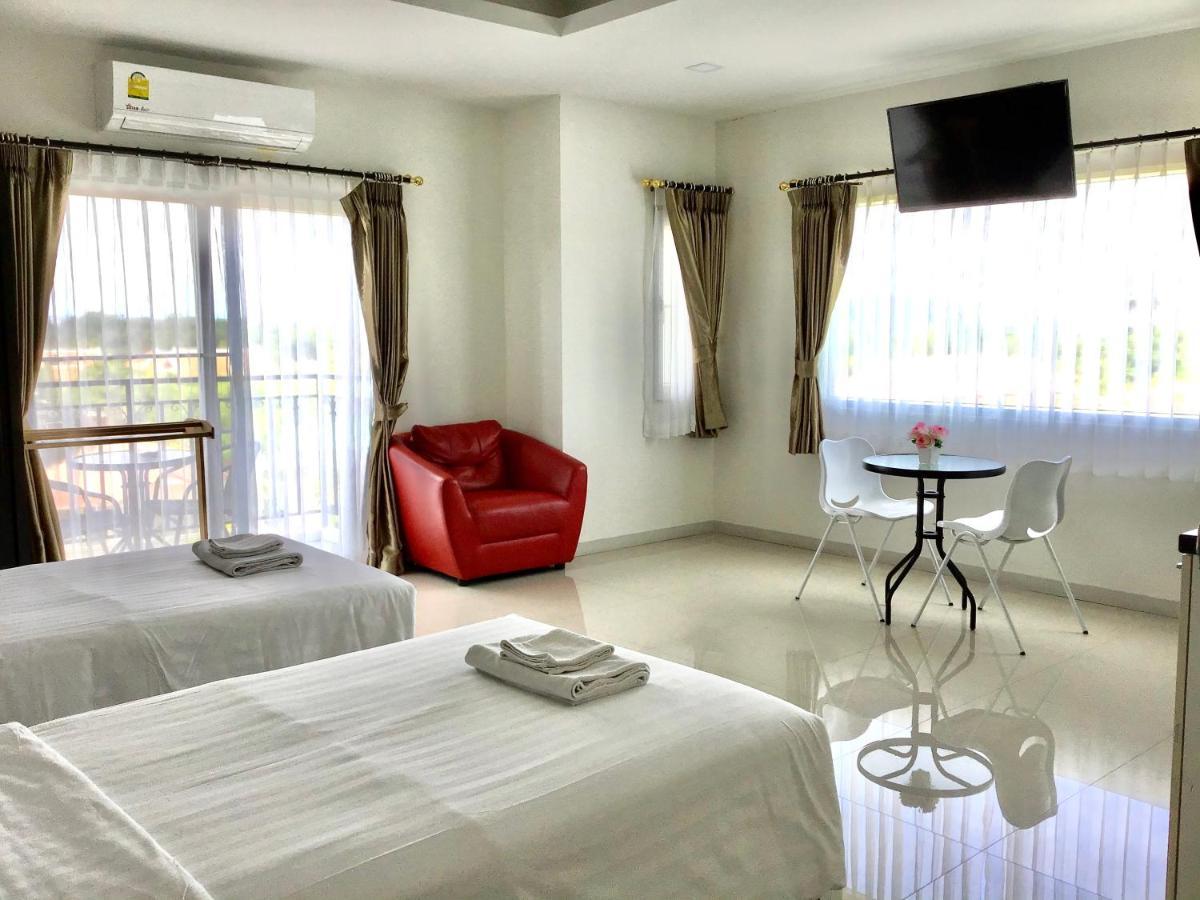 Baan Hinwong Hotel Ban Nong Hin  ภายนอก รูปภาพ
