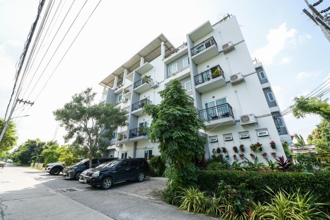 Baan Hinwong Hotel Ban Nong Hin  ภายนอก รูปภาพ